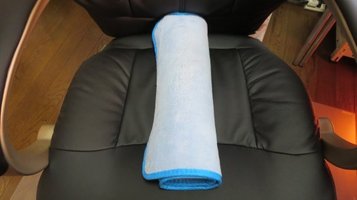 cushion1.jpg