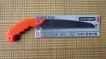 handsaw.jpg