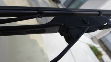 wiper2.jpg